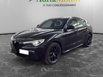 Alfa Romeo Stelvio 2.2 Turbo Diesel 210CV Veloce AT8 Q4 Nero usata Pordenone