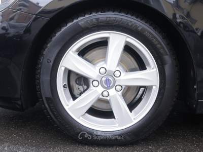 Volvo V40 Volvo V40 D2 1.6 Powershift Momentum Unicoproprietario Nero usata Torino