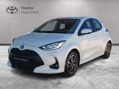 Toyota Yaris Hybrid Trend MY22 Bianco usata Cagliari