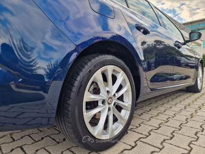 Renault Mégane Mégane Sporter dCi 8V 110 CV Energy Intens Blu/Azzurro usata Faenza