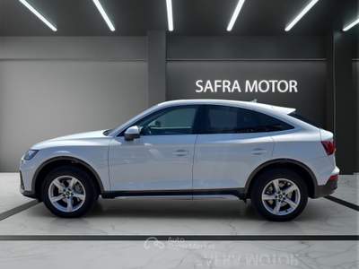 Audi Q5 40 TDI Busin. Advanced quattro S tronic Bianco usata Rende