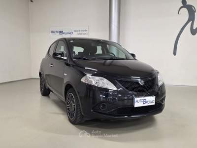 Lancia Ypsilon 1.2 69cv GPL Ecochic Gold Nero usata Bruino