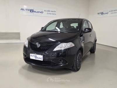 Lancia Ypsilon 1.2 69cv GPL Ecochic Gold Nero usata Bruino