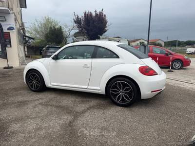 Volkswagen Maggiolino Maggiolino 1.6 TDI Design usata Cervia