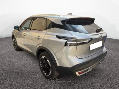 Nissan Qashqai 1.3 MHEV 140 N-Connecta Argento usata Novara