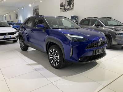 Toyota Yaris Cross 1.5Hev (130 CV) Trend E-CVT Blu/Azzurro usata Fornovo di Taro