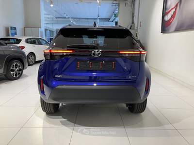 Toyota Yaris Cross 1.5Hev (130 CV) Trend E-CVT Blu/Azzurro usata Fornovo di Taro