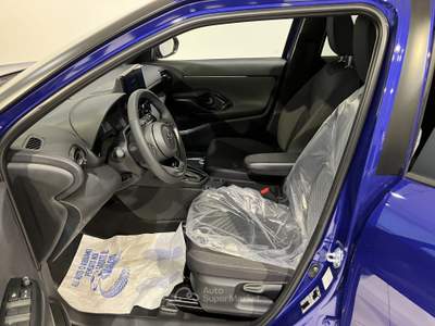 Toyota Yaris Cross 1.5Hev (130 CV) Trend E-CVT Blu/Azzurro usata Fornovo di Taro