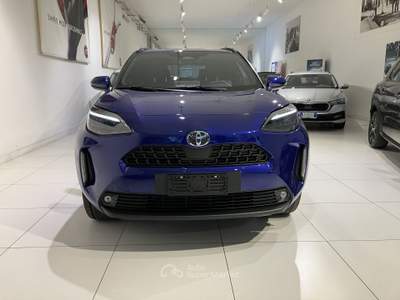Toyota Yaris Cross 1.5Hev (130 CV) Trend E-CVT Blu/Azzurro usata Fornovo di Taro