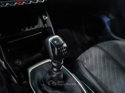 Peugeot 208 1.2 PureTech 100Cv S/S Allure - Blocca Ora! Argento usata Ciampino