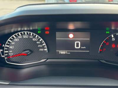 Peugeot 208 208 PureTech 75 Stop&Start 5 porte Active Giallo usata San Giuseppe Vesuviano