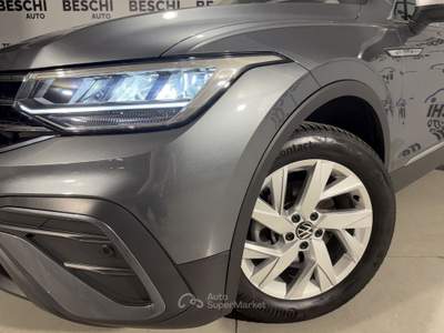 Volkswagen Tiguan Allspace 1.5 TSI 150 CV 7P Life DSG Argento usata Lonato del Garda