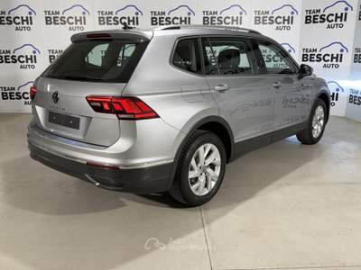 Volkswagen Tiguan Allspace 1.5 TSI 150 CV 7P Life DSG Argento usata Lonato del Garda