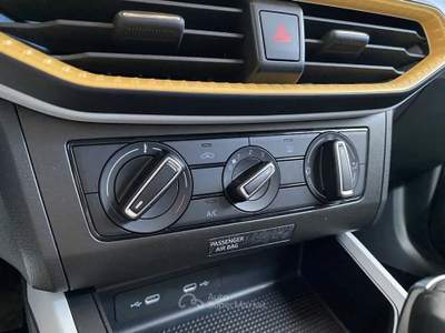 Seat Arona 1.0 EcoTSI 110Cv Auto Style - Blocca Ora! Bianco usata Ciampino