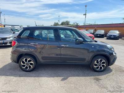 Fiat 500L 500L CONNECT 1.3 MJ 95 CV Grigio usata Bari
