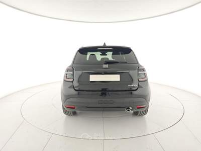 Fiat 600 Hybrid 110 CV DCT MHEV La Prima Nero usata Capua