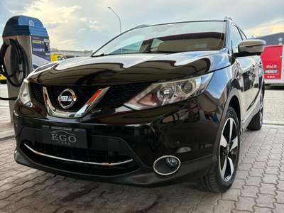 Nissan Qashqai tenuta in ottimo stato Nero usata Folignano
