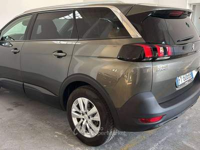 Peugeot 5008 5008 II 20119 1.5 bluehdi Active s- 7 posti- Marrone usata Monza