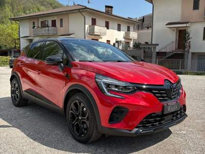 Renault Captur tenuta maniacalmente  Rosso usata Folignano