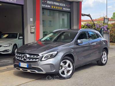 Mercedes-Benz GLA d Automatic Navigatore RetroCamera Xenon + LED Grigio usata Rezzato