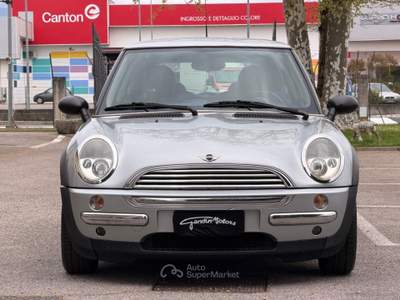 MINI Clubman Mini One PER COMMERCIANTI-OK NEOP. Argento usata San Vendemiano