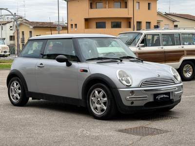 MINI Clubman Mini One PER COMMERCIANTI-OK NEOP. Argento usata San Vendemiano