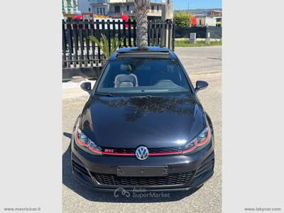 Volkswagen Golf Golf GTI Perf. 2.0 245CV TSI DSG 5p. BMT Grigio usata Melicucco