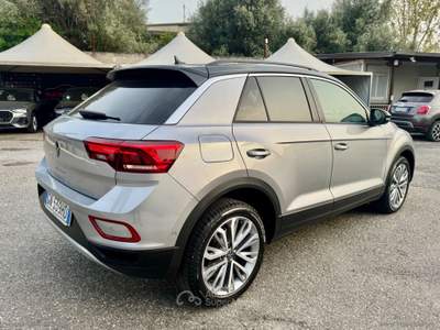 Volkswagen T-Roc T-Roc 2.0 TDI SCR 150 CV DSG Sport Grigio usata Melicucco