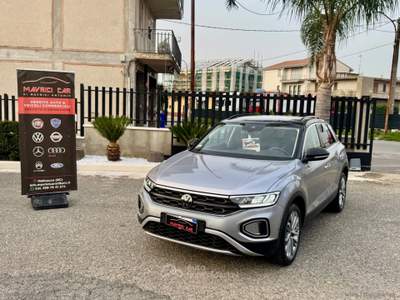 Volkswagen T-Roc T-Roc 2.0 TDI SCR 150 CV DSG Sport Grigio usata Melicucco