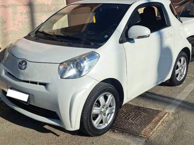 Toyota iQ ottime condizioni  Bianco usata Latina
