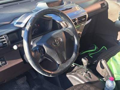 Toyota iQ ottime condizioni  Bianco usata Latina