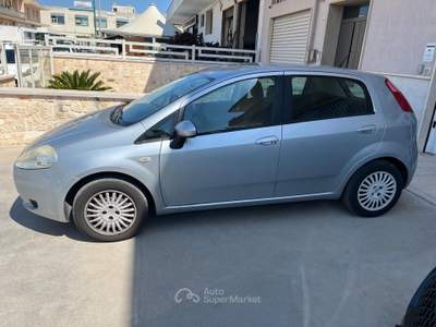 Fiat Grande Punto 75 CV 5 porte Active Grigio usata Castellana Grotte