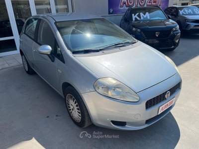 Fiat Grande Punto 75 CV 5 porte Active Grigio usata Castellana Grotte