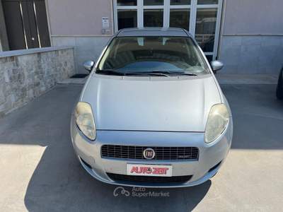 Fiat Grande Punto 75 CV 5 porte Active Grigio usata Castellana Grotte