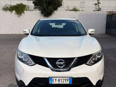 Nissan Qashqai Dci visia usata Pozzuoli