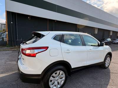Nissan Qashqai Dci visia usata Pozzuoli