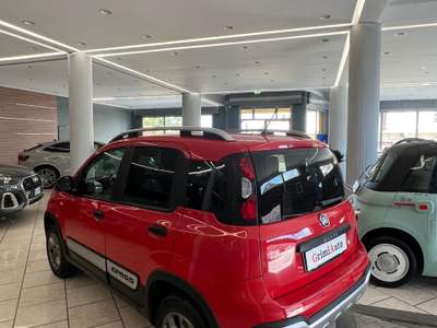 Fiat Panda Cross 1.3 MJT 95 CV S&S 4x4 Rosso usata Rosarno