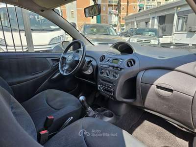 Toyota Yaris Yaris 3p 1.0 Expo s/clima Grigio usata Torino
