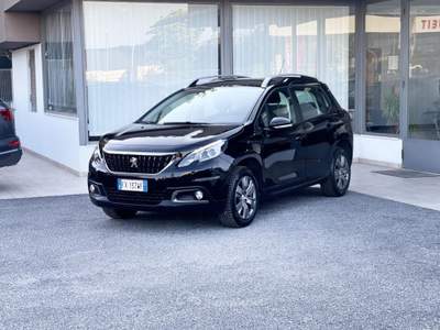 Peugeot 2008 1.2 Benzina 83CV E6 Neo - 2019 Nero usata Roma
