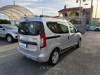 Dacia Dokker Dacia Dokker 1.5 Dci 75cv 5 posti Argento usata Pompei