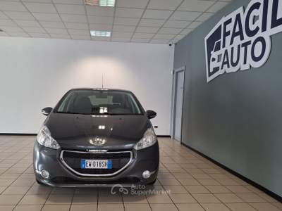 Peugeot 208 5 porte Allure Grigio usata Oleggio
