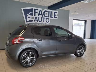 Peugeot 208 5 porte Allure Grigio usata Oleggio