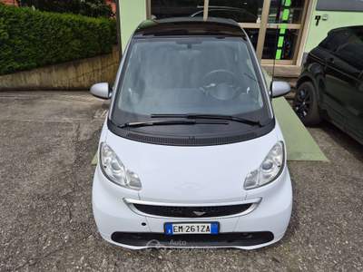 Smart ForTwo 1.0 mhd Pulse 71cv Restyling Bianco usata Nave