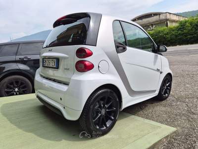 Smart ForTwo 1.0 mhd Pulse 71cv Restyling Bianco usata Nave