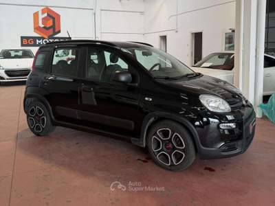 Fiat Panda Panda III 2021 1.0 firefly hybrid City Life s Nero usata Paderno Dugnano