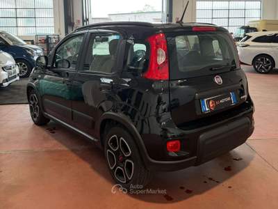 Fiat Panda Panda III 2021 1.0 firefly hybrid City Life s Nero usata Paderno Dugnano