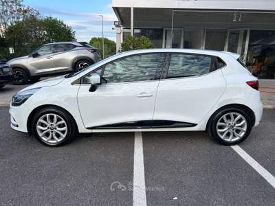 Renault Clio Clio 1.2 75CV 5 porte Zen Bianco usata Velletri