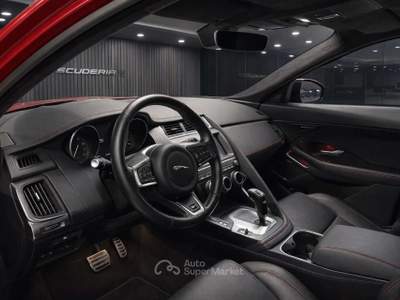 Jaguar E-Pace E-Pace 2.0d i4 First Edition awd 180cv auto Rosso usata Milano