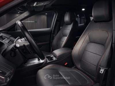 Jaguar E-Pace E-Pace 2.0d i4 First Edition awd 180cv auto Rosso usata Milano