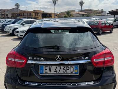 Mercedes-Benz GLA Mercedes gla 200 premium automatica Nero usata Qualiano